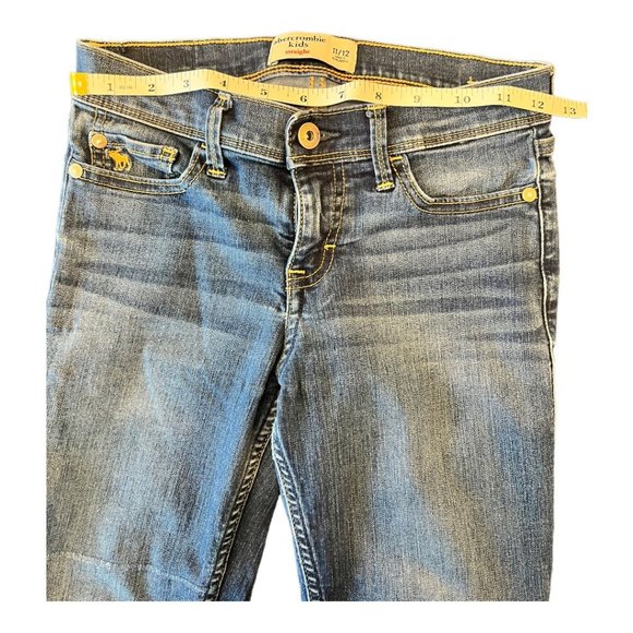 Abercrombie Kids Straight Leg Blue Wash Stretch Denim Jeans Boys Size 11/12 - Picture 8 of 10